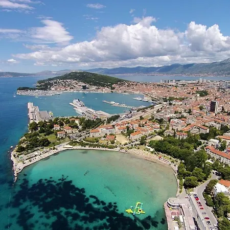Apartman With Wifi - 13358 Split